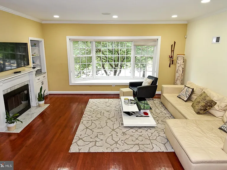 5153 Westbard Ave #15 — Photo 10