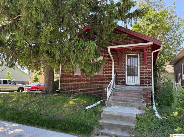 1801 Miami St, Omaha, NE 68110