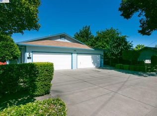 975 E St, Tracy, CA 95376