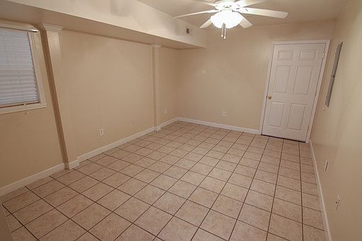 3rd image of 312 Old Franklin Pl