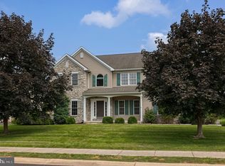 421 Wagonwheel Rd, Lititz, PA 17543