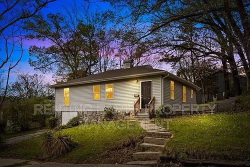 4212 50th Ave N Photo 1