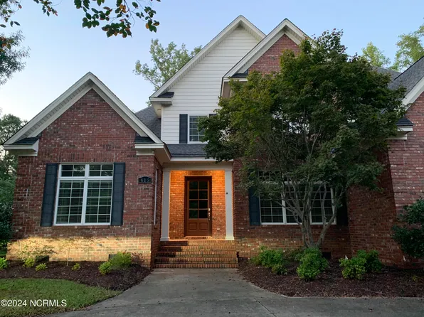 815 Kensington Drive, Greenville, NC 27858