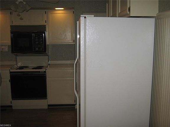 2nd image of 1063 Terrace Ct