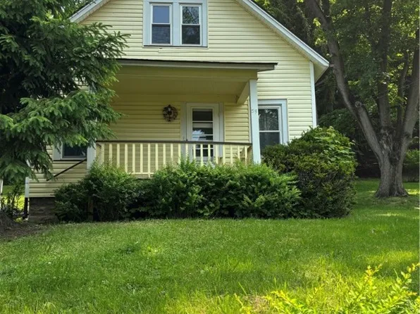 59 Seward St, Dansville, NY 14437