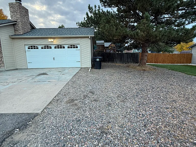 7923 S Carr Ct — Photo 24