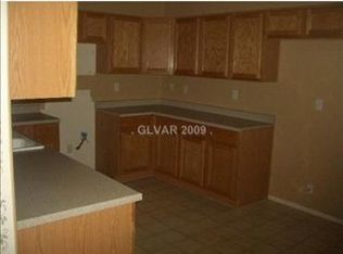 2633 La Mata St, Las Vegas, NV 89108