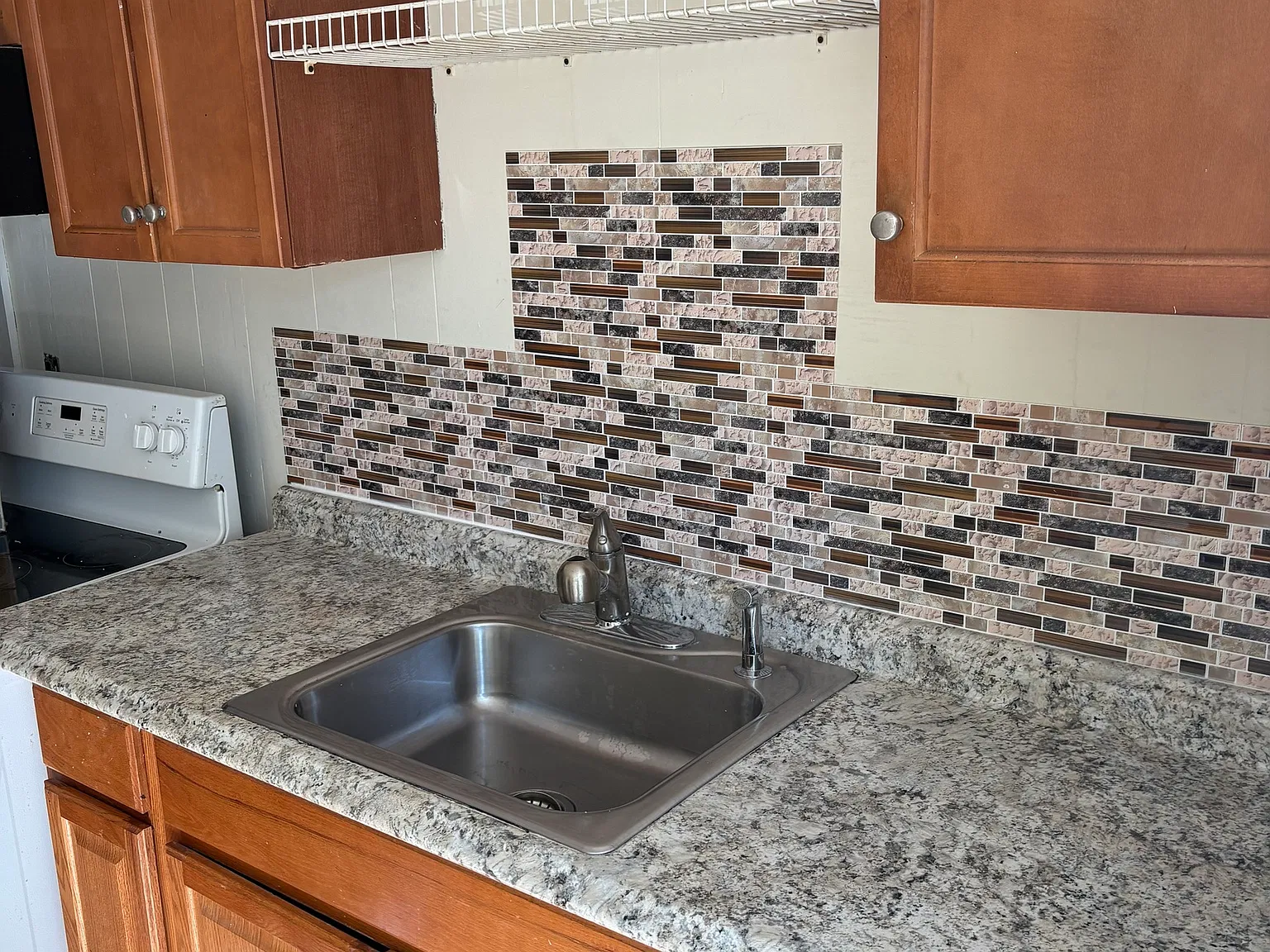 2 bed, 1.0 bath, 1560 sqft, $1,900 — Photo 4