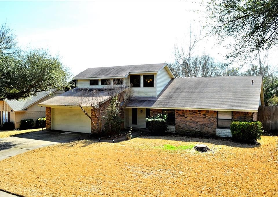 1st image of 409 Meadowhill Dr