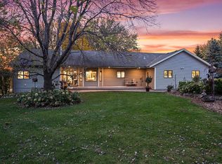 6775 Pagenkopf Rd, Maple Plain, MN 55359