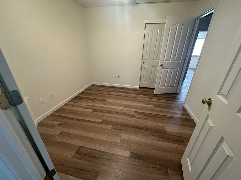728 Sands Way — Photo 17