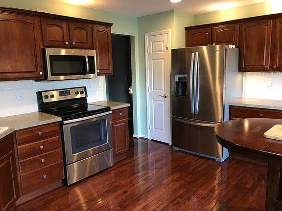 5th image of 6061 Chamblee Dr