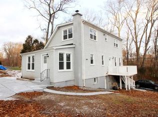 35 Shenorock Dr, Yorktown Heights, NY 10501