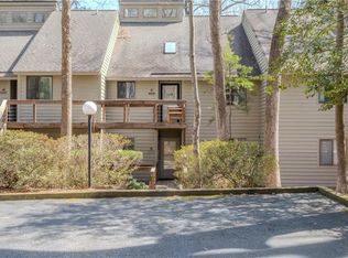 50 E Villa Ridge Dr #7, Hartfield, VA 23071