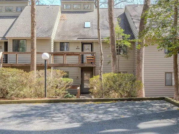 50 E Villa Ridge Dr #7, Hartfield, VA 23071