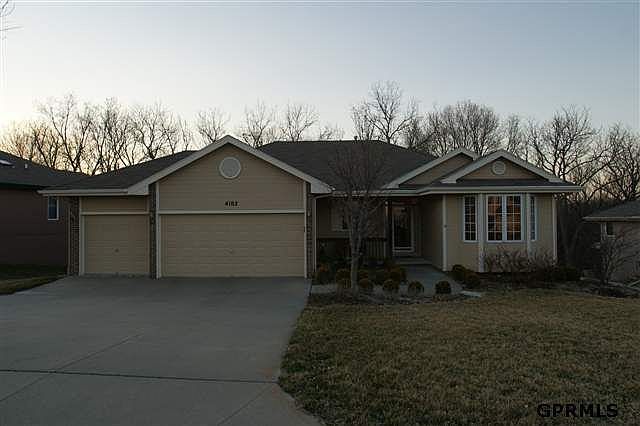 1st image of 4102 Buccaneer Blvd