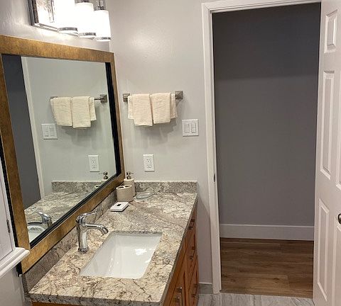 All premium surfaces and fixtures