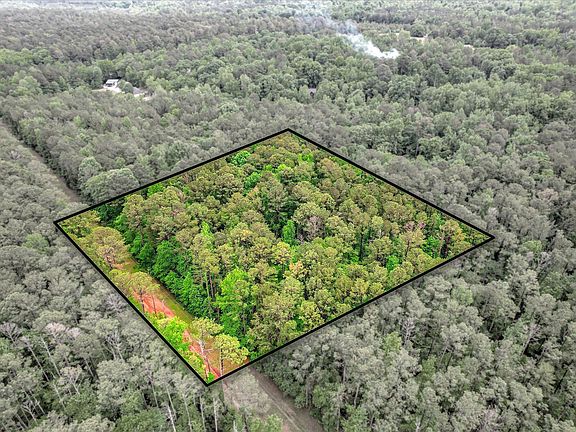 3rd image of 1622 Hinton Wilson Road