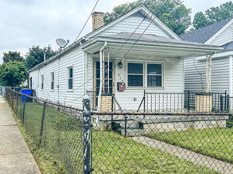 Listing photo 2