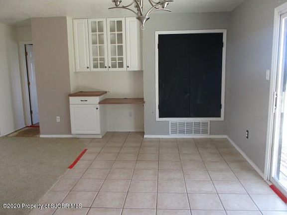 3rd image of 5701 Plaza Dr