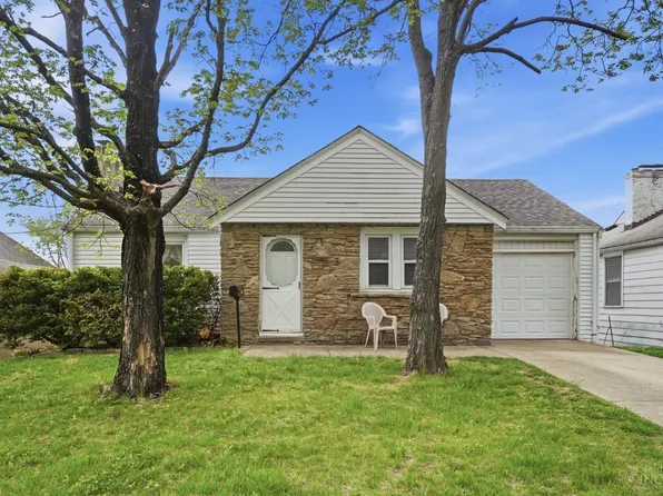 3294 Alpine Pl, Cincinnati, OH 45211