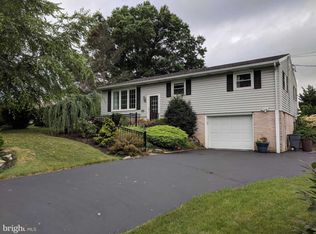 407 E Evergreen Rd, Lebanon, PA 17042