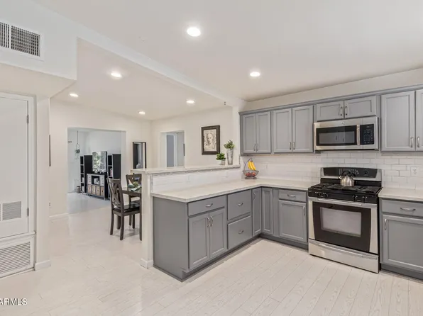 3802 E SHAW BUTTE Drive, Phoenix, AZ 85028