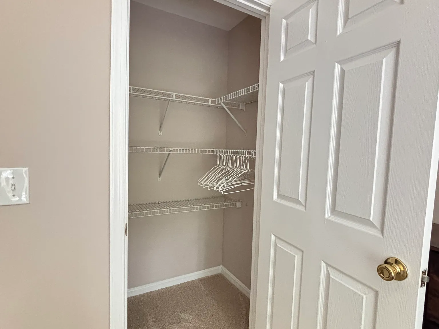 2 bed, $1,200 — Photo 4