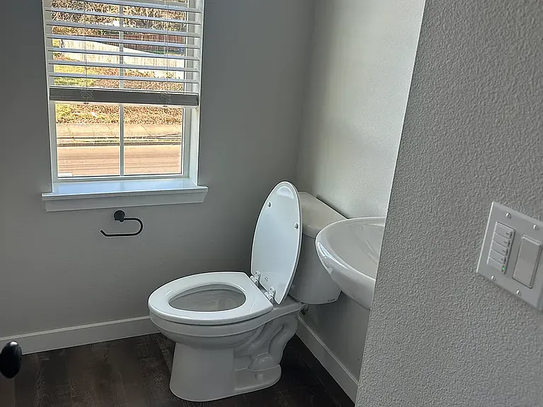 5045 SE Davis Rd — Photo 6