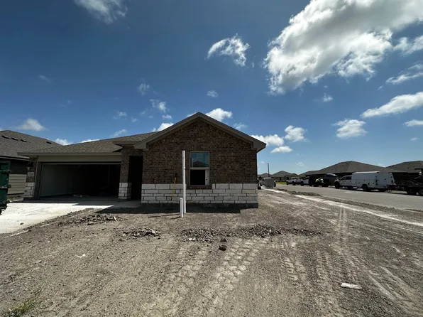 7745 Lariat Toss Dr, Corpus Christi, TX 78414