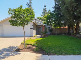125 Elm Ave, Clovis, CA 93612