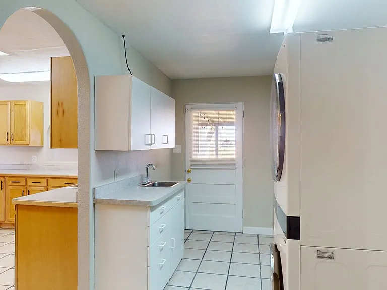 367 Cedar St — Photo 12