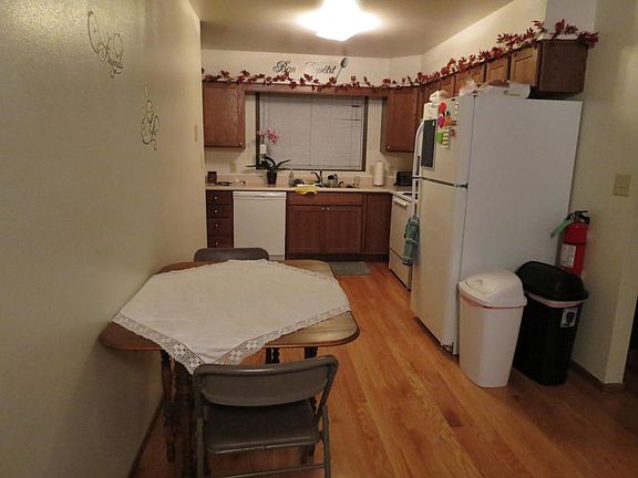 3rd image of 112 Westgate Ave