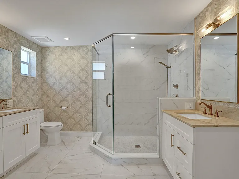 248 Codrington Dr — Photo 30