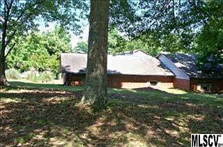 2nd image of 3862 Section House Rd
