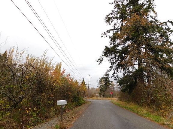 5th image of 10507 34th Ave E