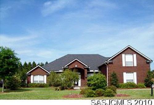 1st image of 916 S Forest Creek Dr