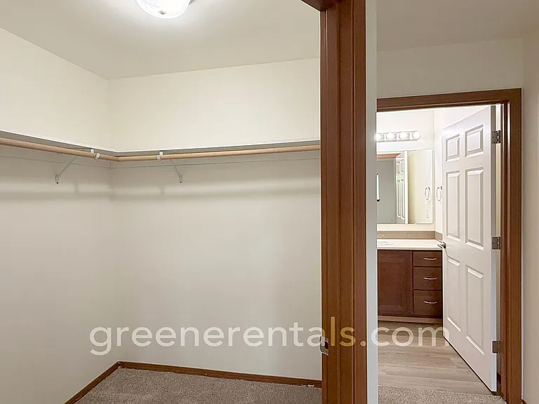 Oly-Evergreen Landing Apartments — Photo 28