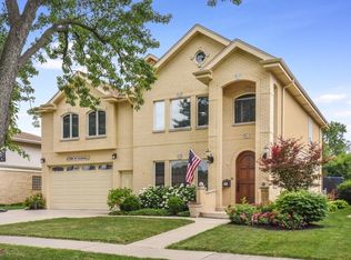 581 W Kathleen Dr, Des Plaines, IL