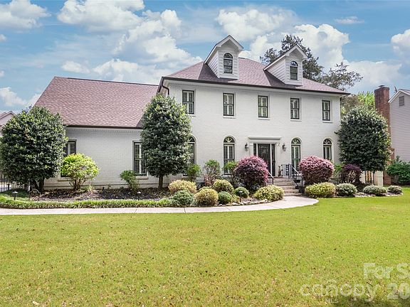 2nd image of 9631 Logan Ct