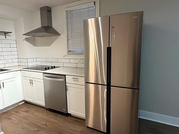 4th image of 410 W 3rd Ave APT Ll103