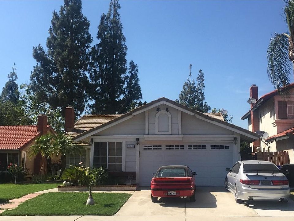 1st image of 14458 Hillcrest Dr