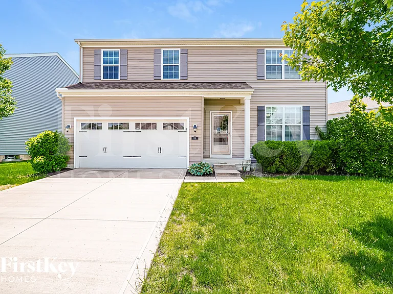 891 Orwell St — Photo 1