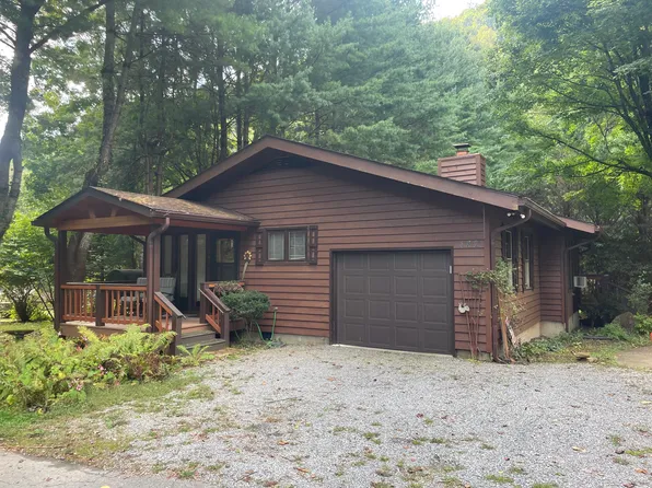 182 Laurel Branch Rd, Maggie Valley, NC 28751