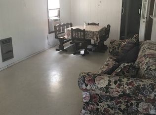 544 W Cargile St, Uvalde, TX 78801