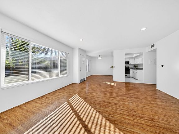 5th image of 5317 Denny Ave #51208