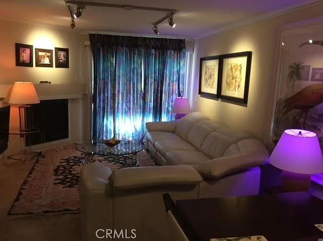 21520 Burbank #211 — Photo 21