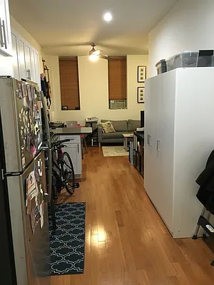 Rented by Nest Seekers International | media 16
