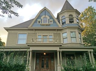 22 S Franklin St, Athens, NY 12015