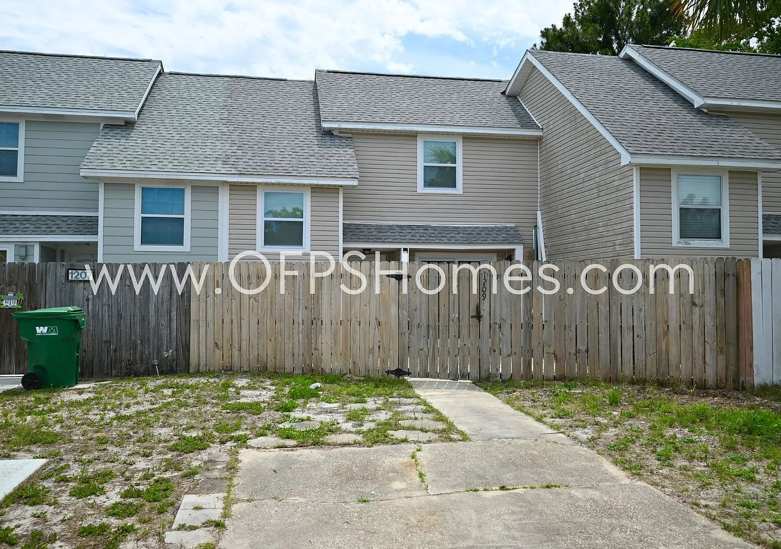 2/2.5 Available In Destin!! Split Floorplan! — Photo 2